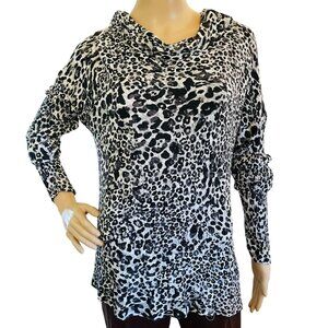 Cupio Womens Leopard Print Cowl Neck Lightweight Sweater Sz L w/Thumb Hole